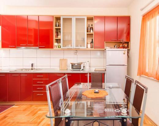 Goldy Hostel Битола Экстерьер фото